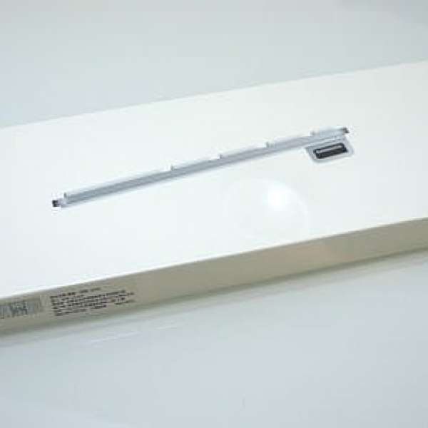 全新未開封, Apple 鍵盤含數字盤(有線,絕版) ,$550