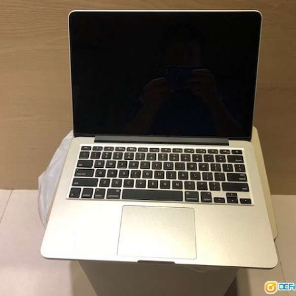 MacBook Pro 13吋 Retina  Early 2015 95% new