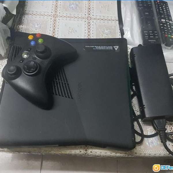 Xbox360 250G Slim