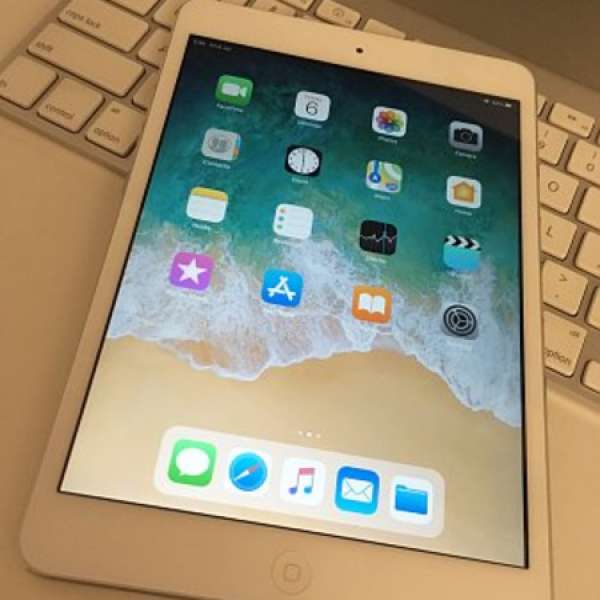Apple iPad mini 2 32GB W-Fi silver