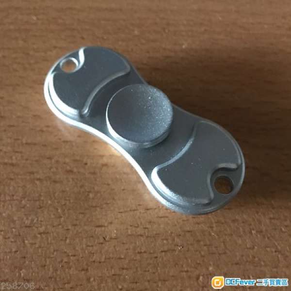 指尖陀螺 手指陀螺 陀螺 hand fidget spinner 合金版 現貨 清貨