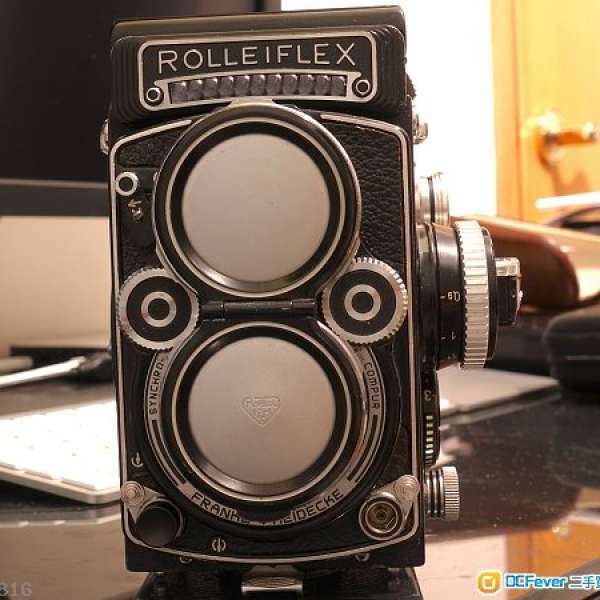 Rolleiflex 2.8F Carl Zeiss Planar