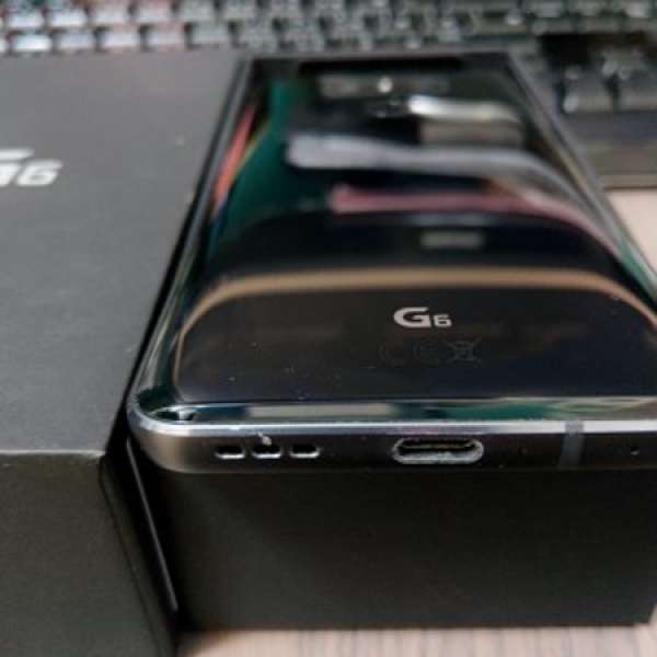 LG G6 4+64gb 黑色