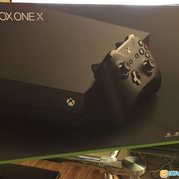 全新Xbox one x 1TB 港行 有單有保 Microsoft Store 連Game