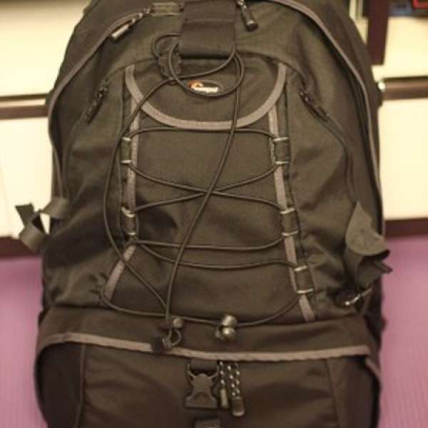 Lowepro AW II 多用途相機背囊