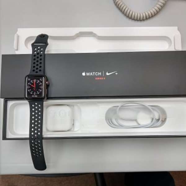 Apple Watch Nike+ S3 42mm black (GPS + Cellular)