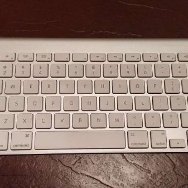 Apple wireless keyboard 一代有盒