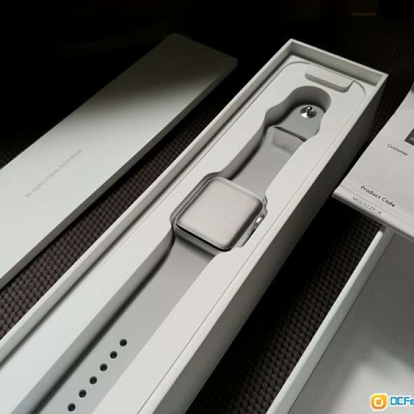 全新 100%new Apple watch series 3 Silver 42mm