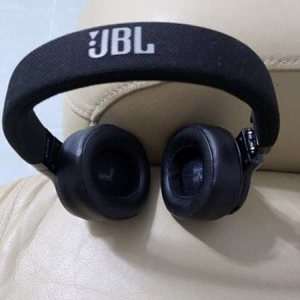 JBL e55bt  藍牙耳機 靚低音靚聲  超平賣