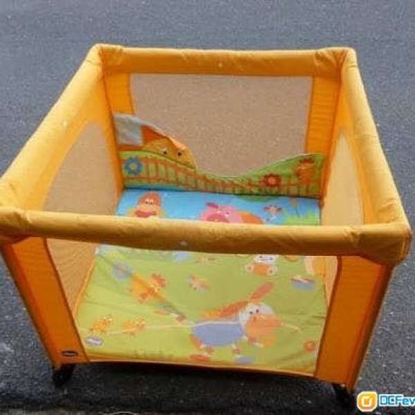 八成新 chicco 遊戲網圍 Box quadrato Open Country Square Playpen