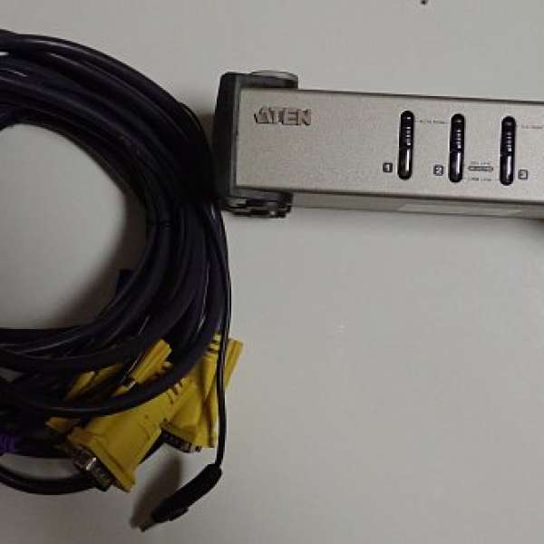 Aten CS84U 4 port PS/2-USB KVM switch