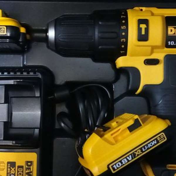 dewalt 無綫充電兩用鑽