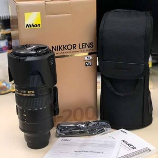 Nikon AF-S NIKKOR 70-200mm f/2.8G ED VR II (小黑六)