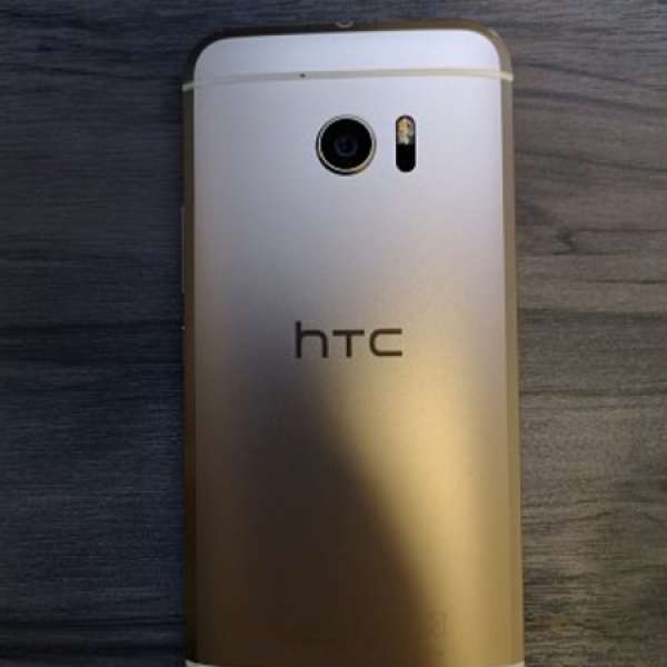 HTC 10 金色