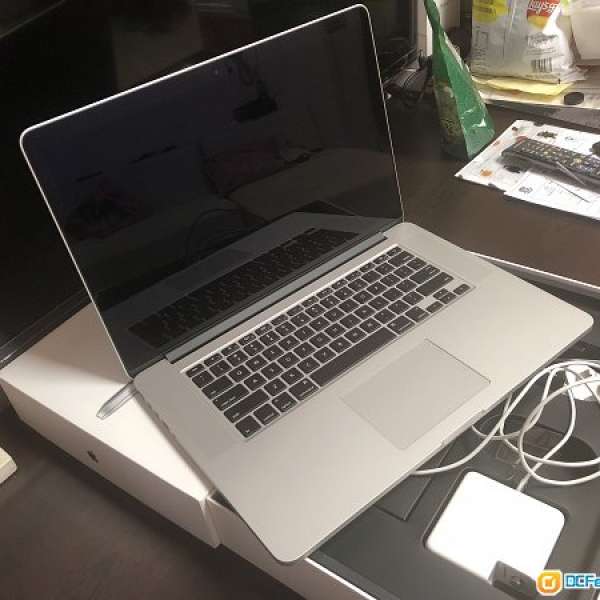 macbook pro 15 retine Early 2013 i7 8g 256ssd