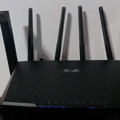 ASUS RT-AC87U AC2400 router