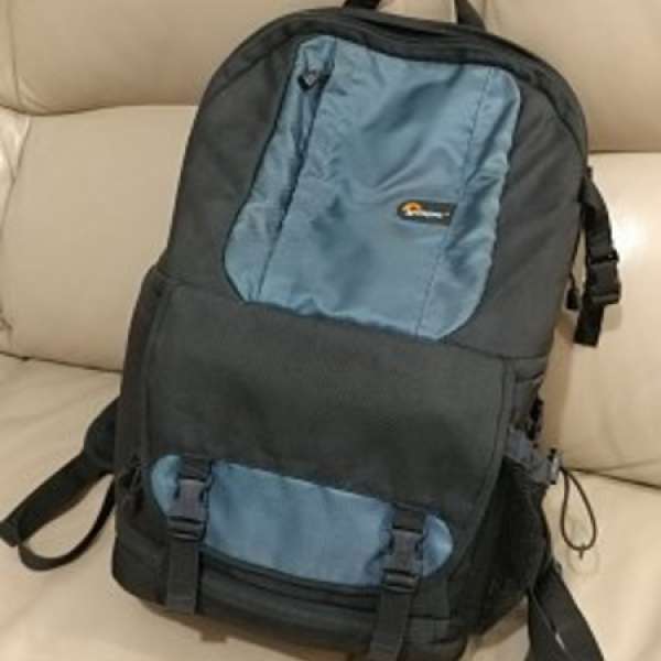 Lowepro Fastpack 200 相機背囊