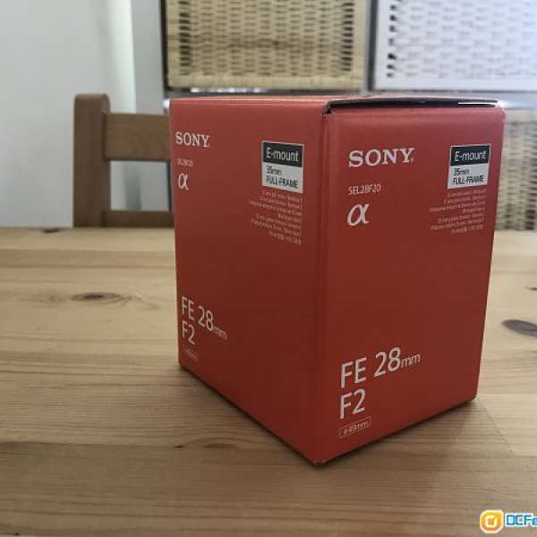 Sony FE 28 2