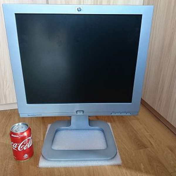 HP 17" LCD monitor f17013