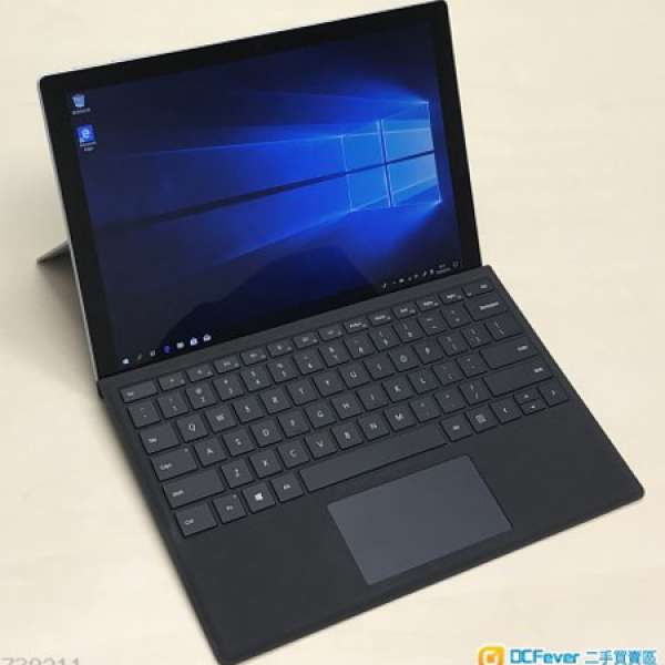 95%新 Surface Pro LTE-A (i5, 8GB, 256GB) 行貨 連Type Cover