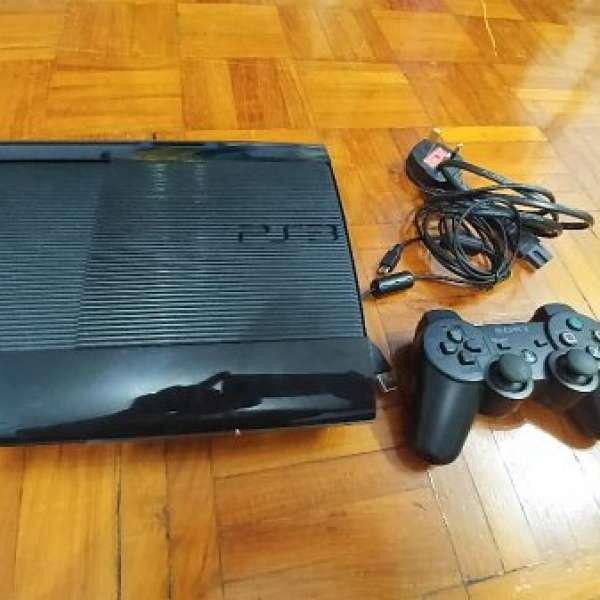 ps3 500GB slim+ 遊戲10隻