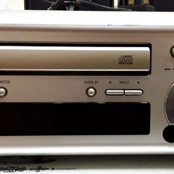 Onkyo  CD Receiver CR-305X   (CD 擴音機)