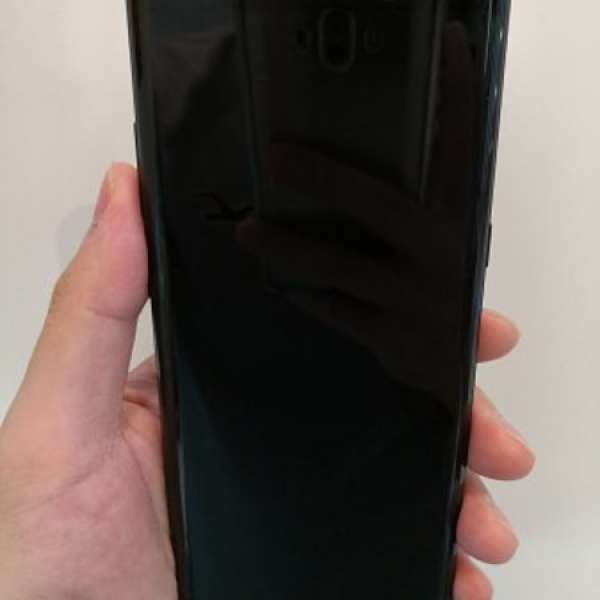 激荀！！90％New Samsung Note8 black 64Gb （跟充電線和強化玻璃貼）