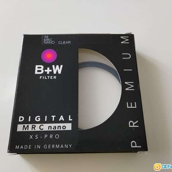 B+W 58mm XSpro Clear with Multi-Resistant Nano Coating Filter (007M)