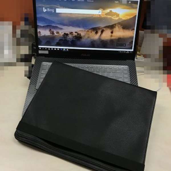 MOLESKINE Non-P/ Laptop Case/ 15  電腦袋 98%New