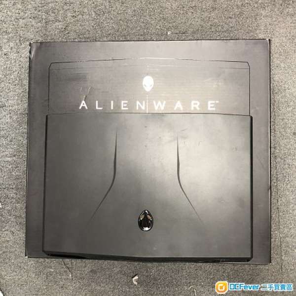 Alienware 17 電競筆電