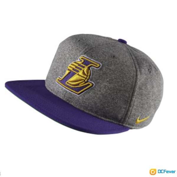 LA Lakers Nike AeroBill 男女皆宜 NBA 帽