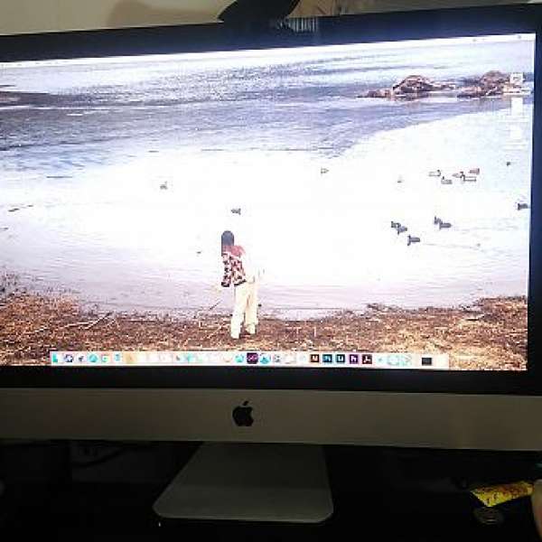 iMac 2011（27"，i7 3.4g，16g ram，250ssd+1t）