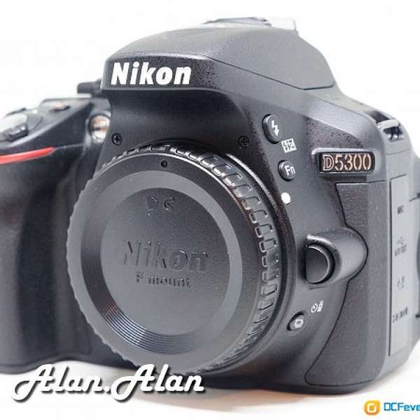 Nikon D5300 DSLR Body (SC<200) (APSC, DX F Mount) & Nikkor 18-55 VR II