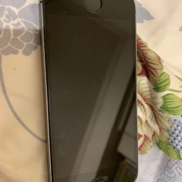 Iphone SE 黑 太空灰 32gb 95% new