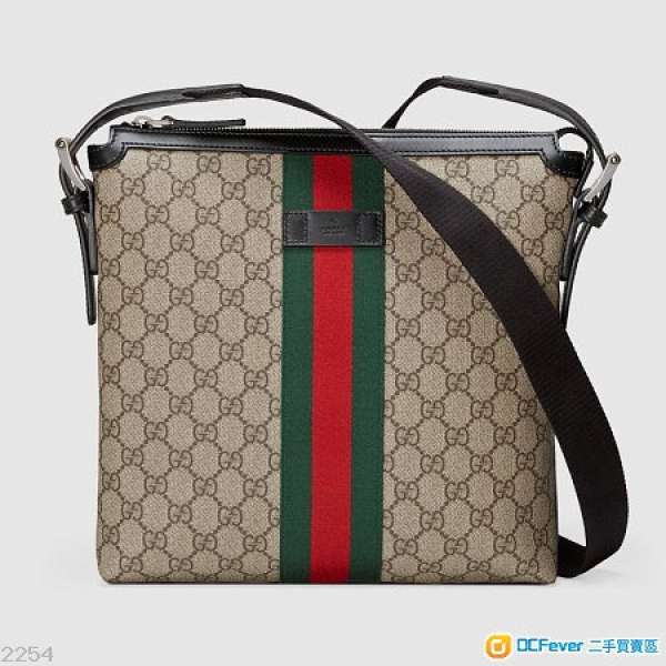 Gucci GG Supreme帆布 郵差包messenger Bag