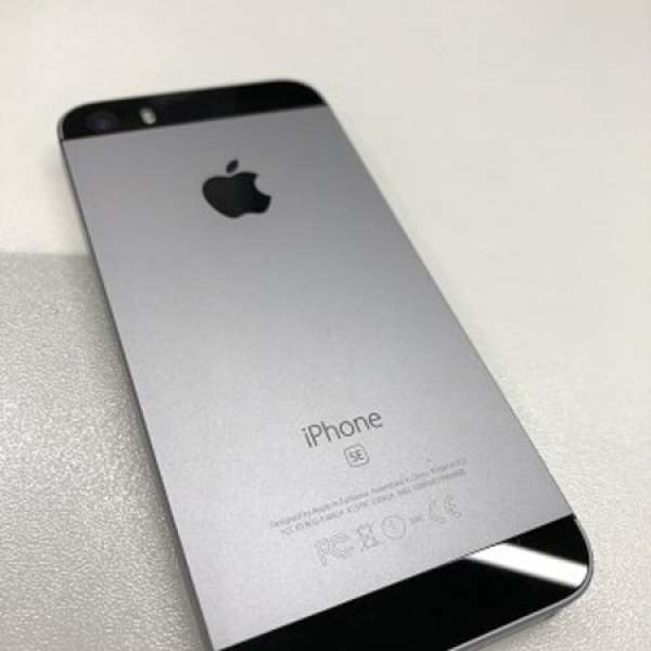 iPhone SE 64gb space grey