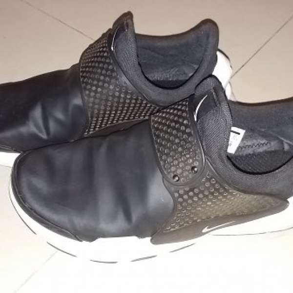 正貨Nike sock dart US9 UK8 EUR42.5 CM27