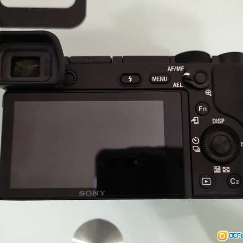 99.9％新有保 只用過一次 Sony a6300 A6300 淨機身 body not a6000 a6500