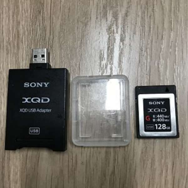 Sony XQD G Series 128GB card + card reader
