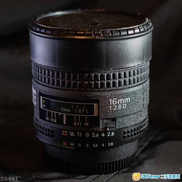Nikon AF 16mm f2.8D (fisheye)