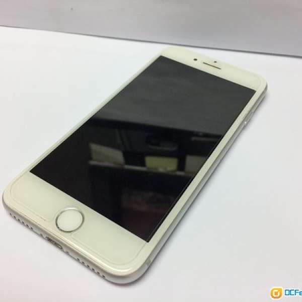 售 iPhone 8 64G 银色 95%新 單機 有保養