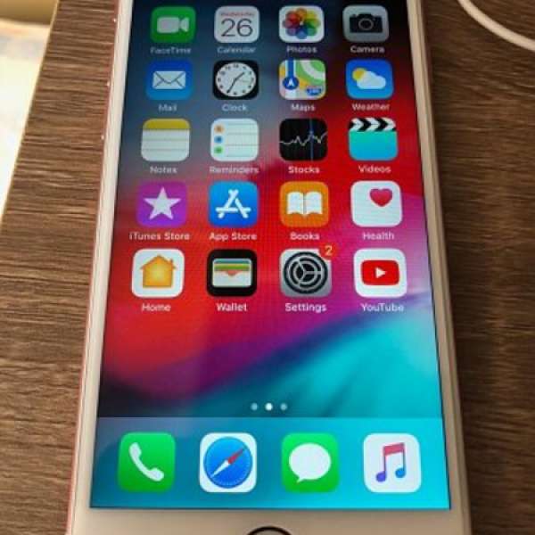 99%新 iPhone 6s 64gb 玫瑰金 full set 有盒全套齊 購自hk apple store 冇花冇崩 合...
