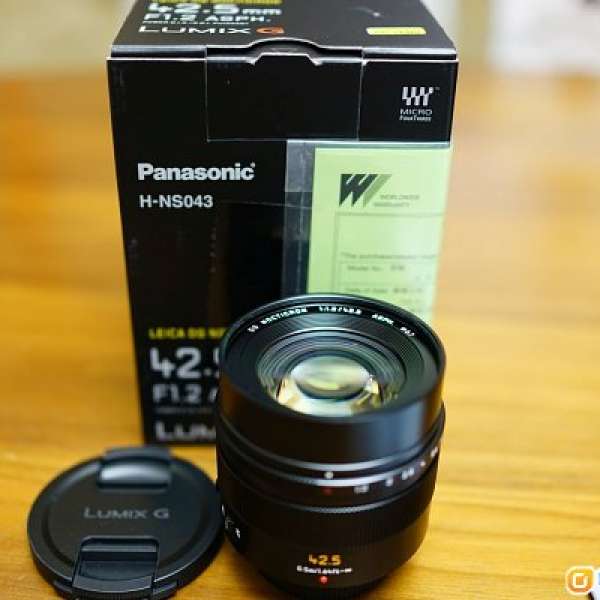 Panasonic Leica 42.5mm F1.2