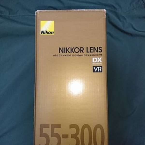 Nikon 55-300 f4.5-5.6 VR DX / 90% New