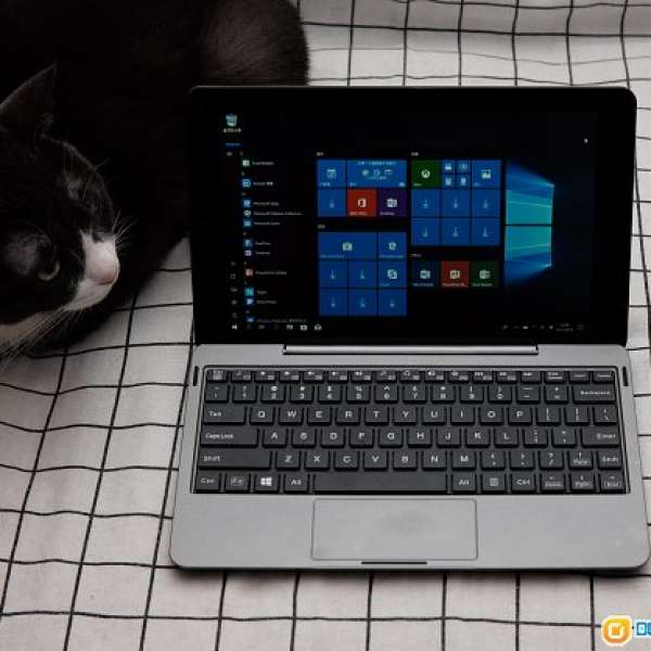 Venturer Bravo Win S 10KS Windows tablet / notebook