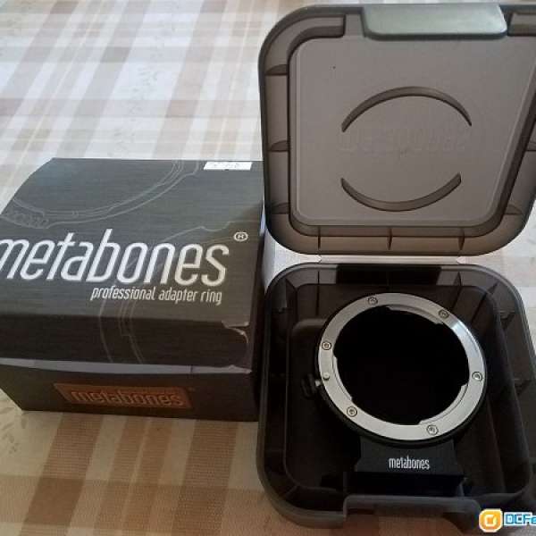 Metabones Leica R to E mount adapter