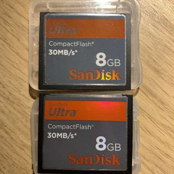 Sandisk 8GB CF card x 2