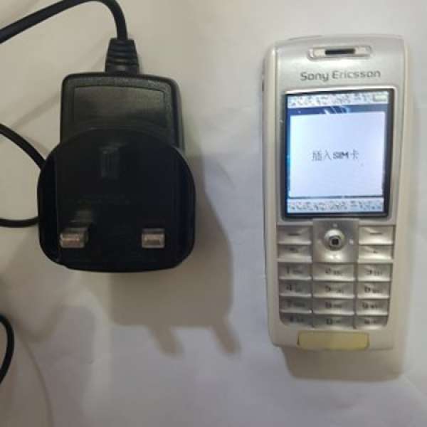 Sony Ericsson 舊手机兩部