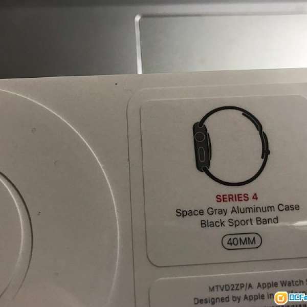 (全新) Apple Watch Series 4 - Space Gray 40mm (GPS + Cellular)