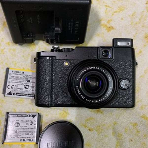 Fujifilm X10